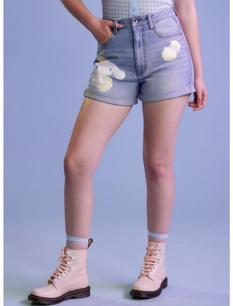 * Bottoms | Hunivers Cinnamoroll Flowers Mom Shorts