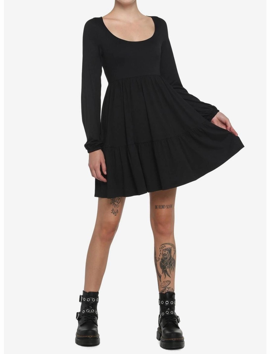 * Dresses | Hunivers Black Tiered Long-Sleeve Dress